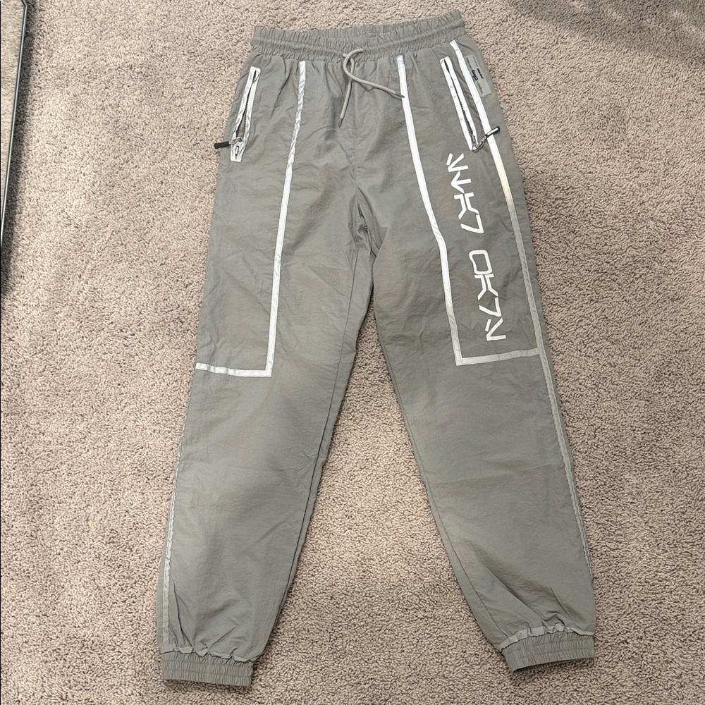 Star Wars and Disney reflective Jogger Pants size Small